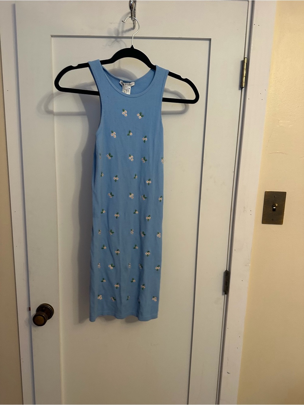 Zara Sleeveless Light Blue Floral-Embroidered body con Knit Dress